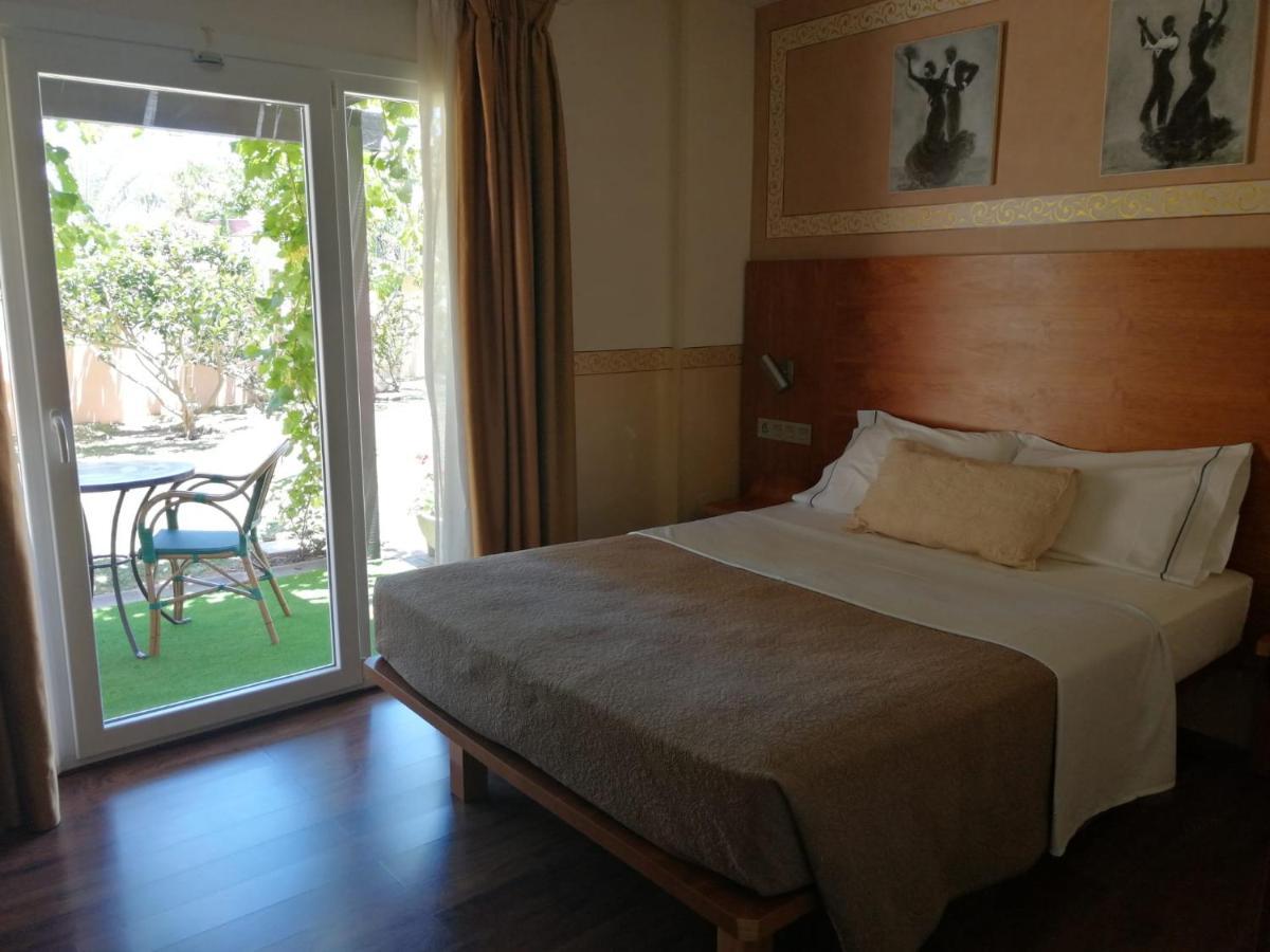 Hotel Boutique Villa Erina By Bossh Hotels - Adults Recommended Manilva Bagian luar foto