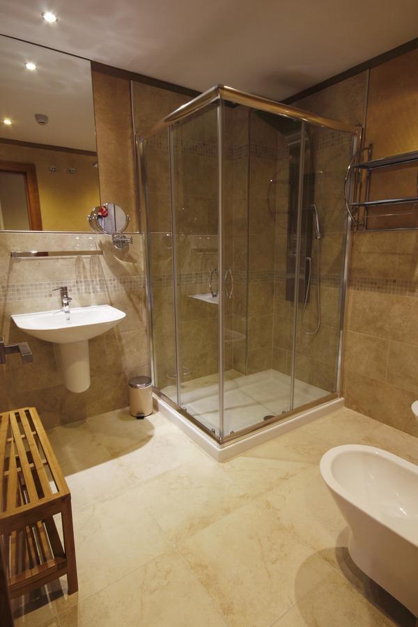 Hotel Boutique Villa Erina By Bossh Hotels - Adults Recommended Manilva Bagian luar foto